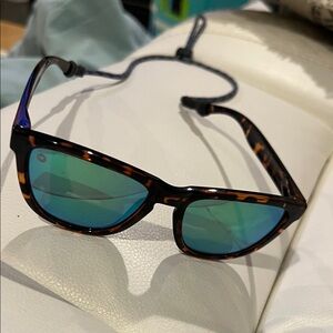 Knockaround Tortoise Shell Sunglasses with Green Lenses & Crocker Holder GUC